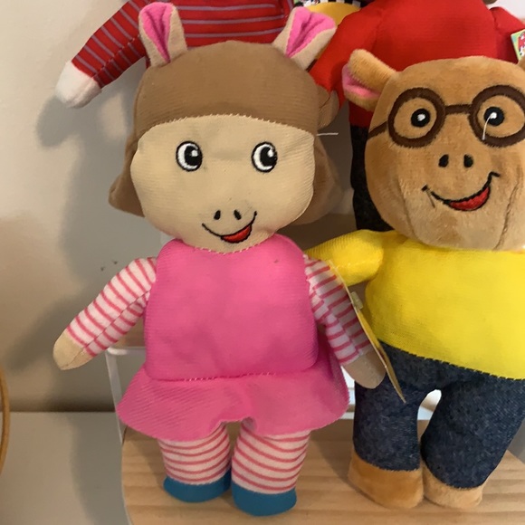 Arthur PBS 8” Inches Tall Plush Bundle Set of (4) in Total. Brand New. - Picture 2 of 7